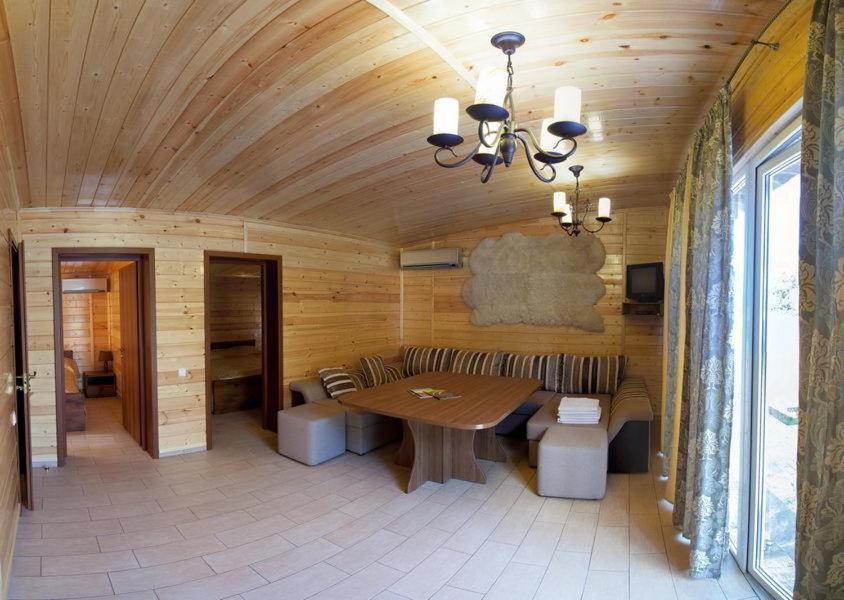 Marco Polo Hotel Ul'yanovka  Bagian luar foto
